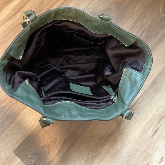 Coach Olive Green Leather Tote | Large Zip Top Shoulder Bag - Picture 7 of 16